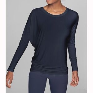 NWT Athleta Threadlight Asymmetrical Relaxed Long Sleeve In Navy, XS